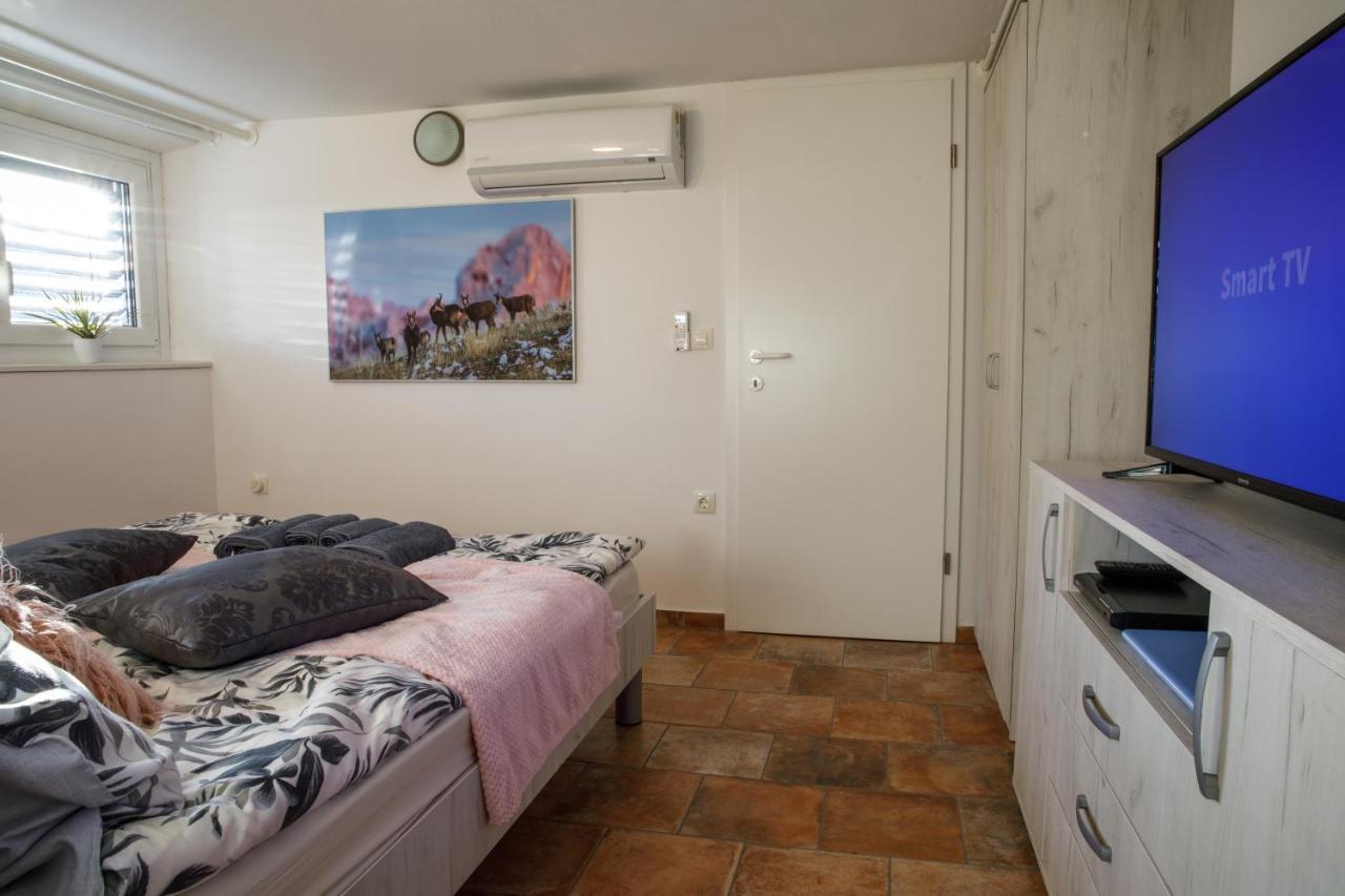 Apartment Mavrica בלד מראה חיצוני תמונה