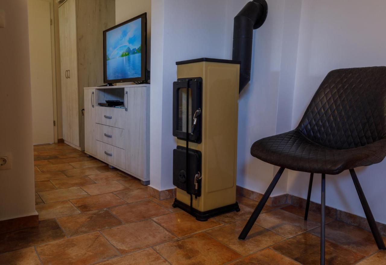 Apartment Mavrica בלד מראה חיצוני תמונה